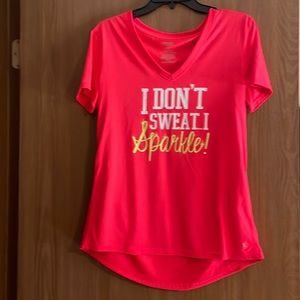 Danskin now semi fitted dry fit workout shirt